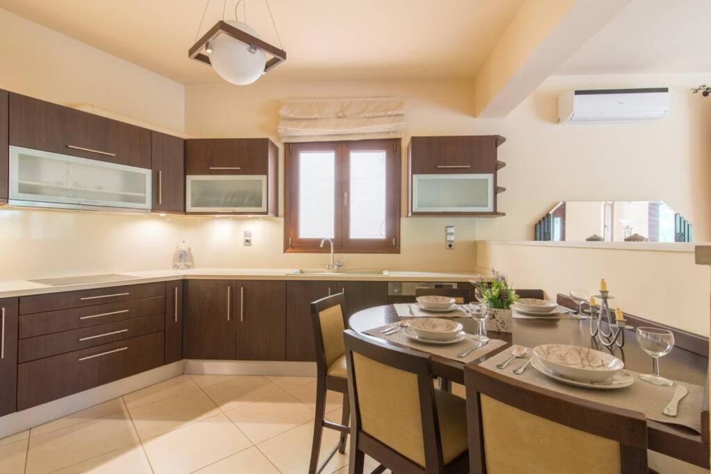 Heraklion Comfy House With Mountain View Ngoại thất bức ảnh
