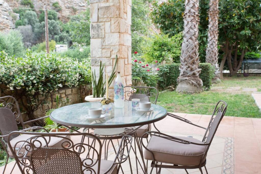 Heraklion Comfy House With Mountain View Ngoại thất bức ảnh