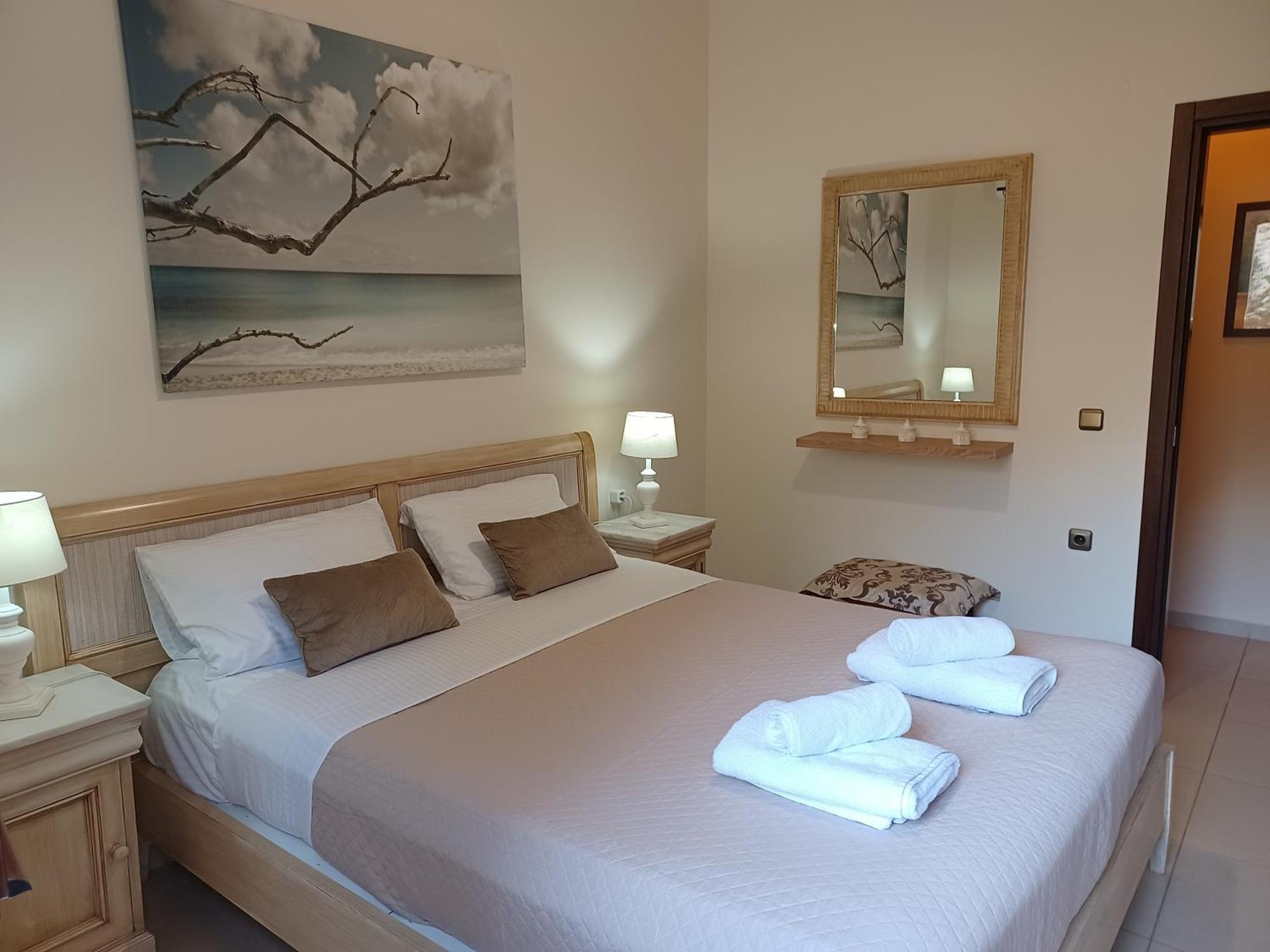 Heraklion Comfy House With Mountain View Ngoại thất bức ảnh