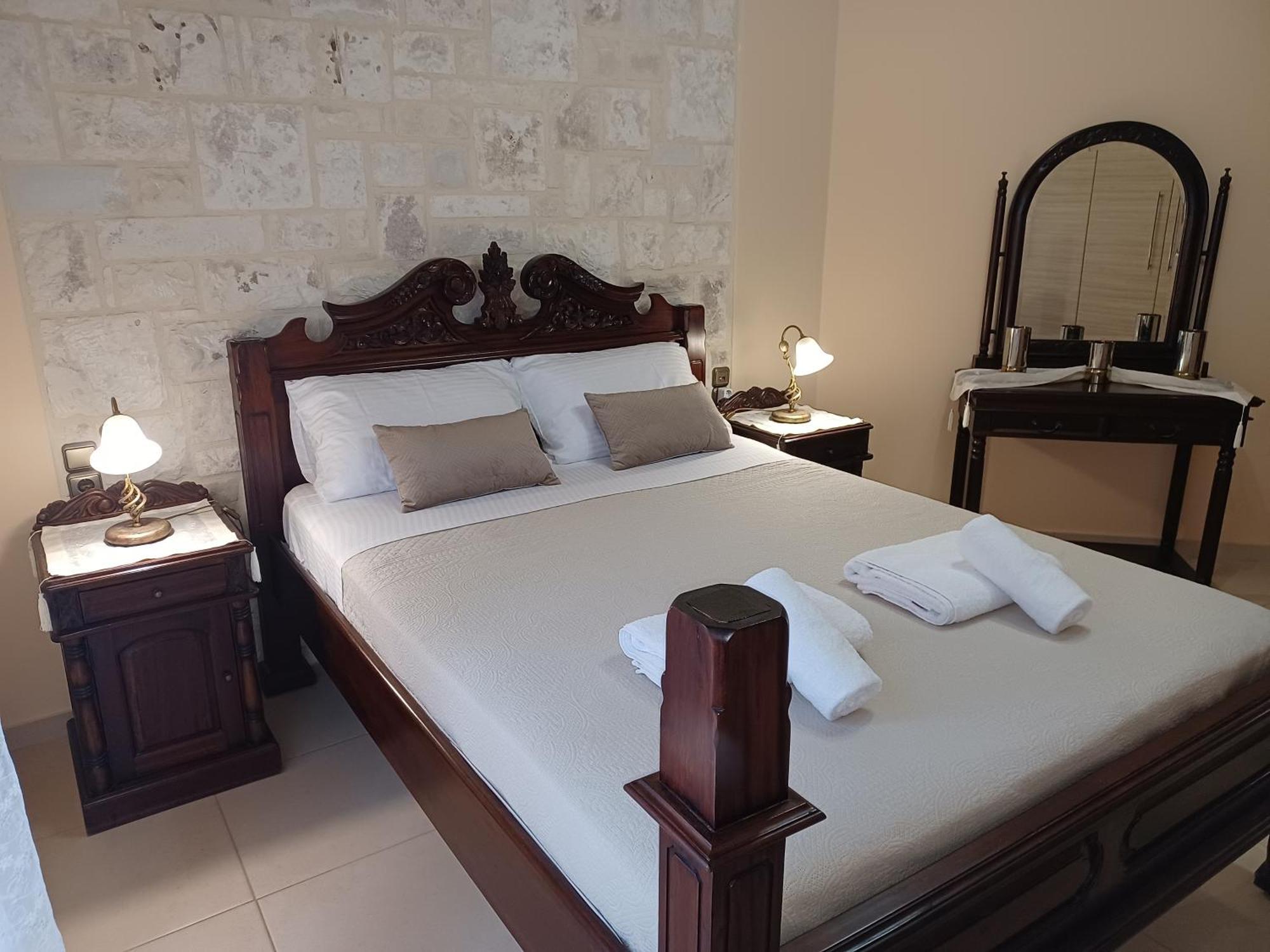 Heraklion Comfy House With Mountain View Ngoại thất bức ảnh