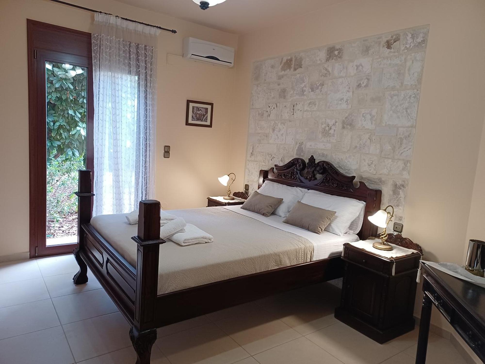 Heraklion Comfy House With Mountain View Ngoại thất bức ảnh