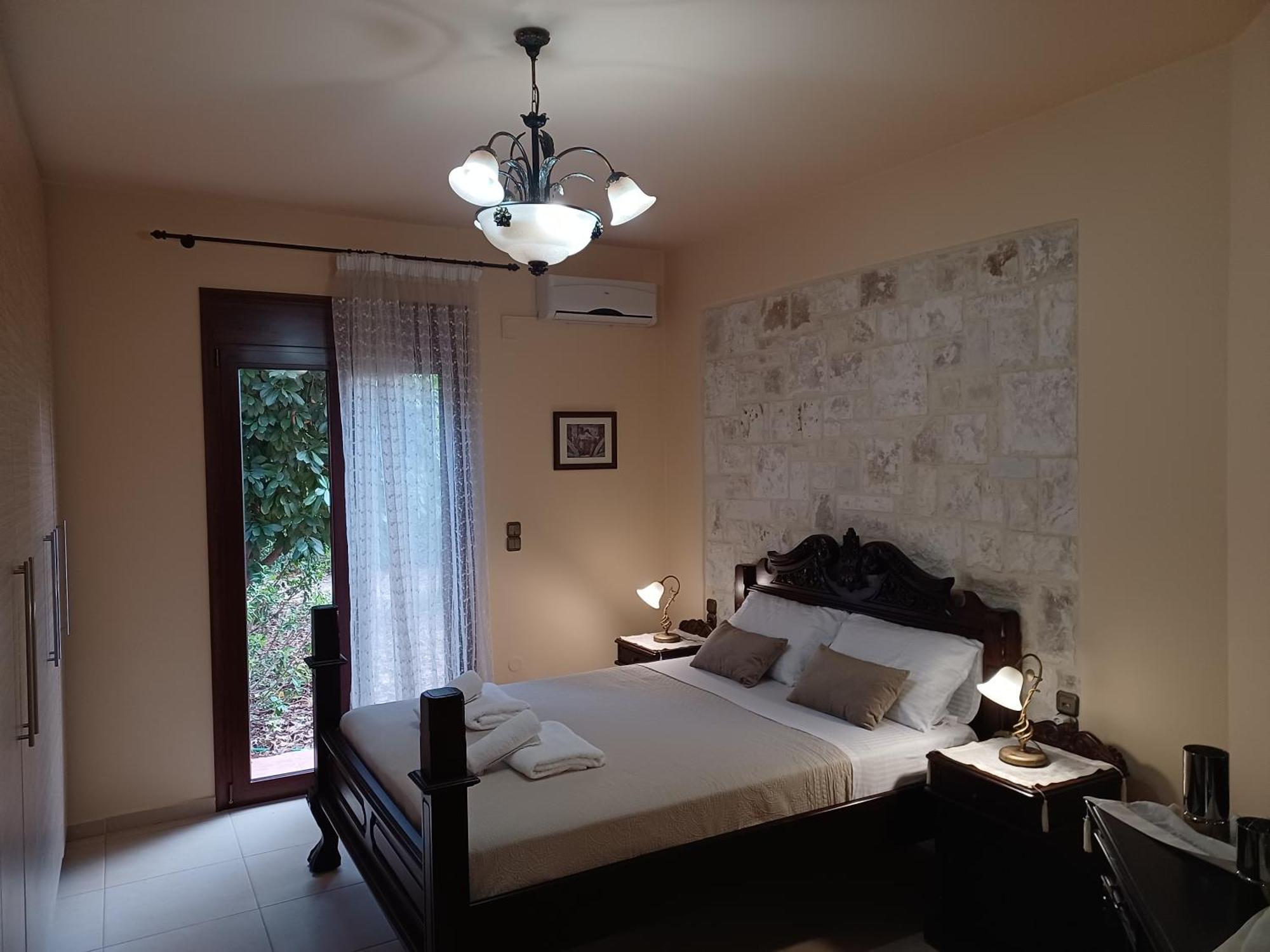 Heraklion Comfy House With Mountain View Ngoại thất bức ảnh